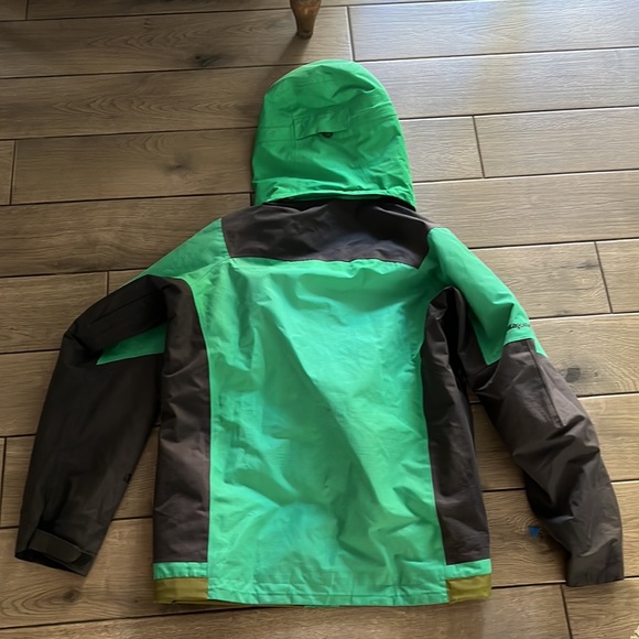Patagonia ski jacket - Picture 6 of 6